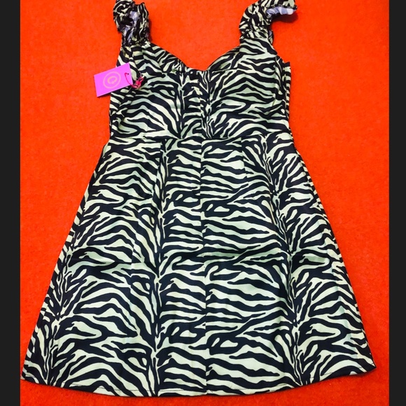 Green & black animal print mini dress made in UK NWT - Picture 8 of 11